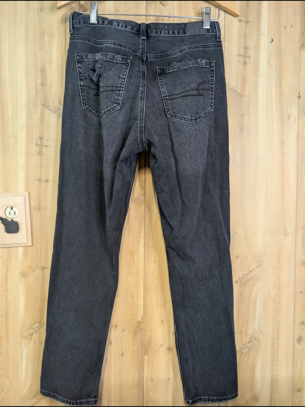 Aeo Black Denim Mom Jeans Distressed
